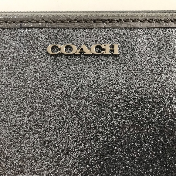 Coach Boxed Small Wristlet | Dark Gray Glitter - Picture 3 of 4